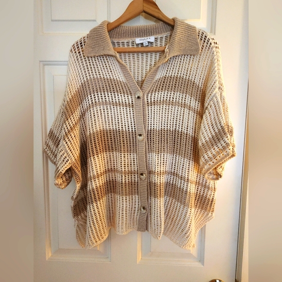 Gilli Sweaters - Gilli Short Sleeve Sweater Tan & Cream Size Large Button Up Beach Coastal Resort